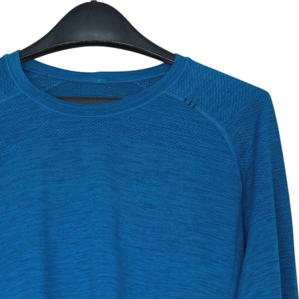 Lululemon METAL VENT TECH Long Sleeve Mens M Wicking Stretch Athletic Shirt Blue